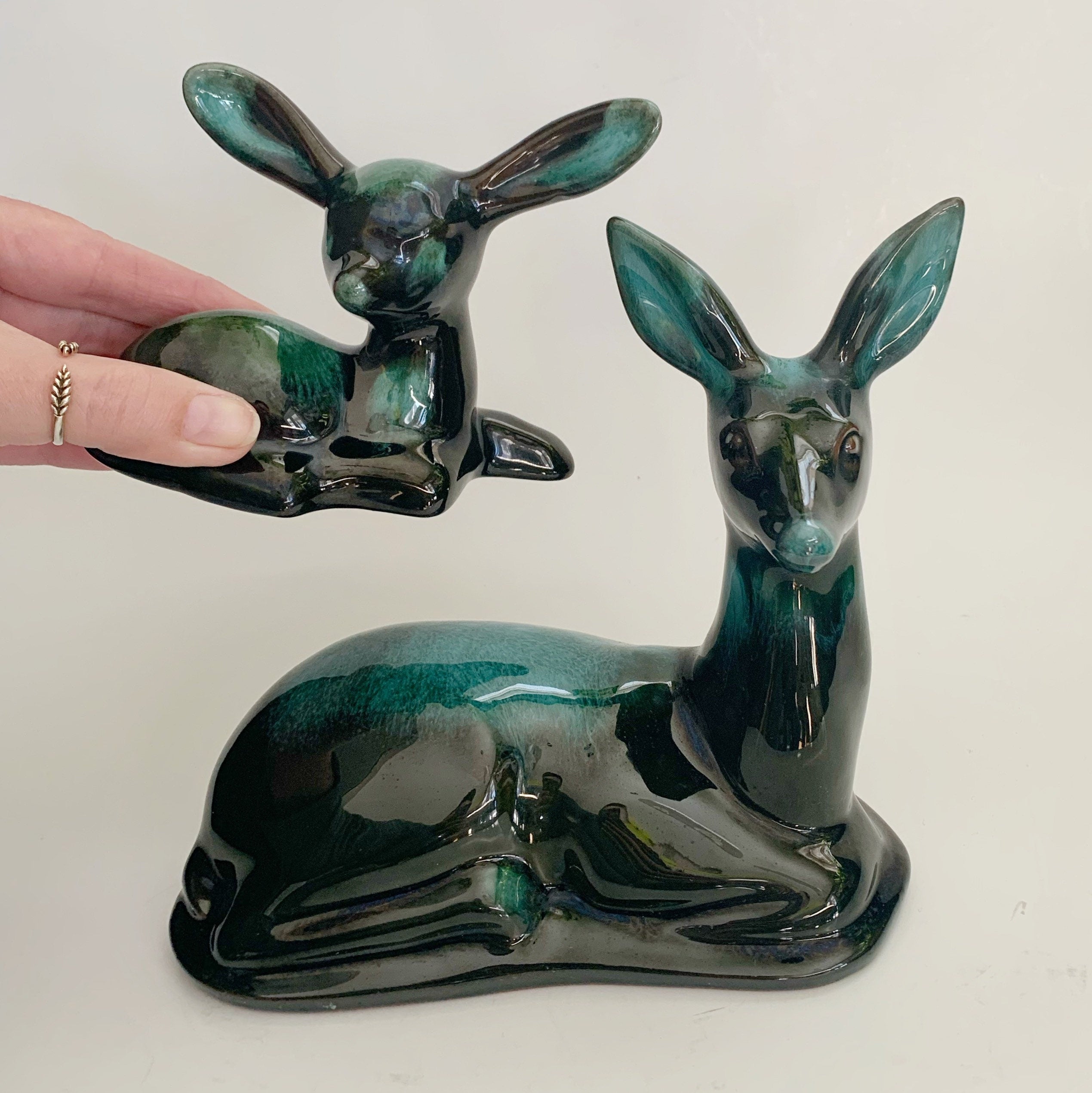 Blue Mountain Pottery Doe with Fawn Deer Green Flow Glaze Canada Vintage
